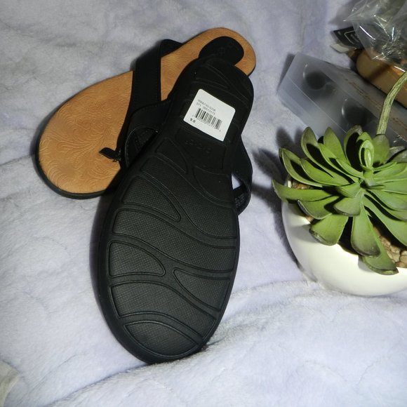 Boc Leather Cushioned Comfort Slide on Sandals Black & Yellow Poppy NEW/NWT! - Picture 6 of 15